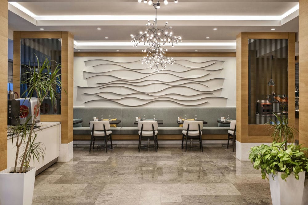ELITE WORLD HOTEL