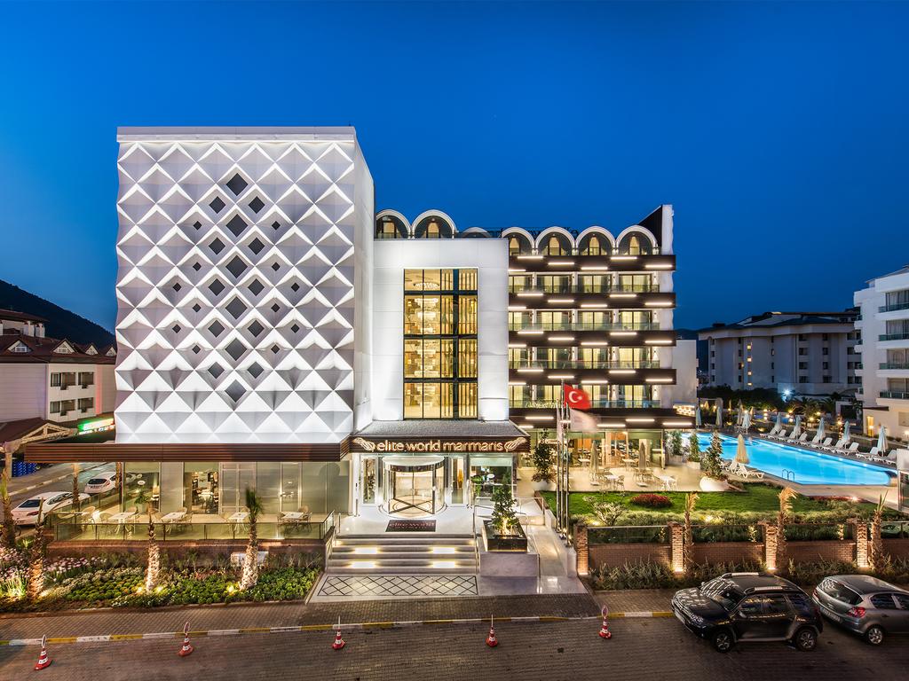 ELITE WORLD HOTEL