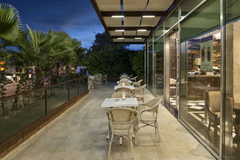 ELITE WORLD HOTEL