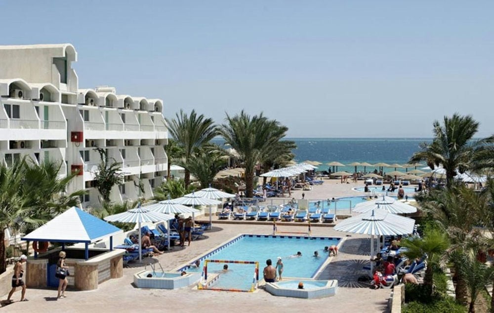 EMPIRE BEACH