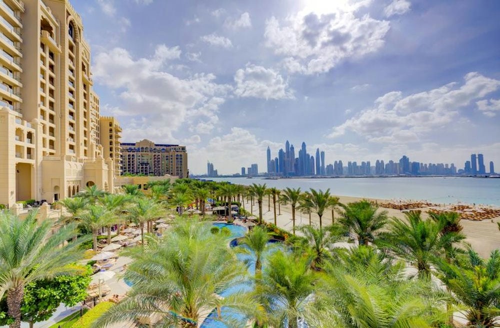 FAIRMONT THE PALM