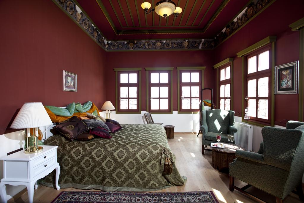FRESCO CAVE SUITES AND MANSIONS