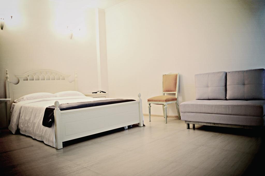 GB HOTEL