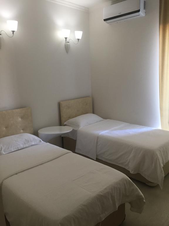 GB HOTEL