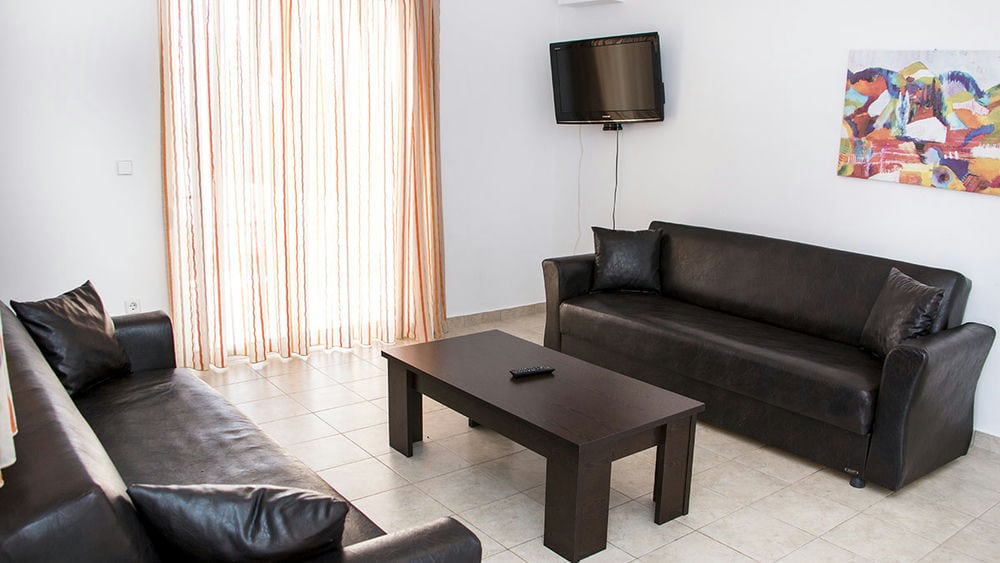 GENNADI GARDENS APARTMENTS