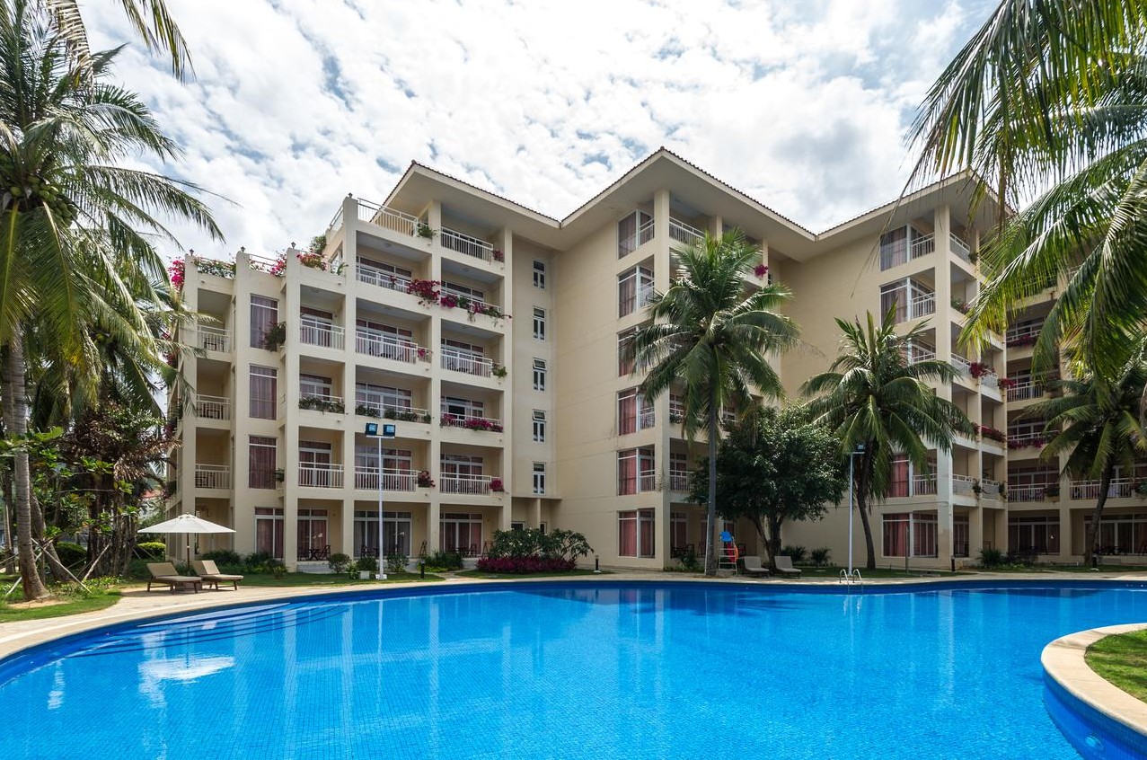Golden Palm Resort 