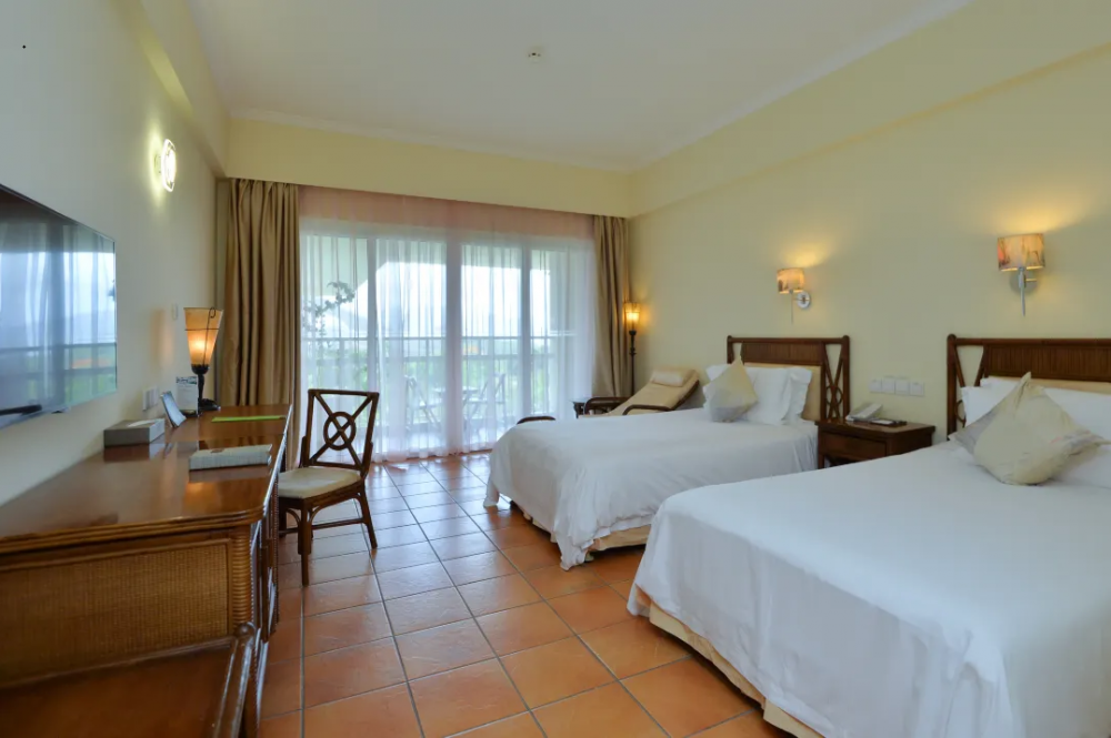 Golden Palm Resort 