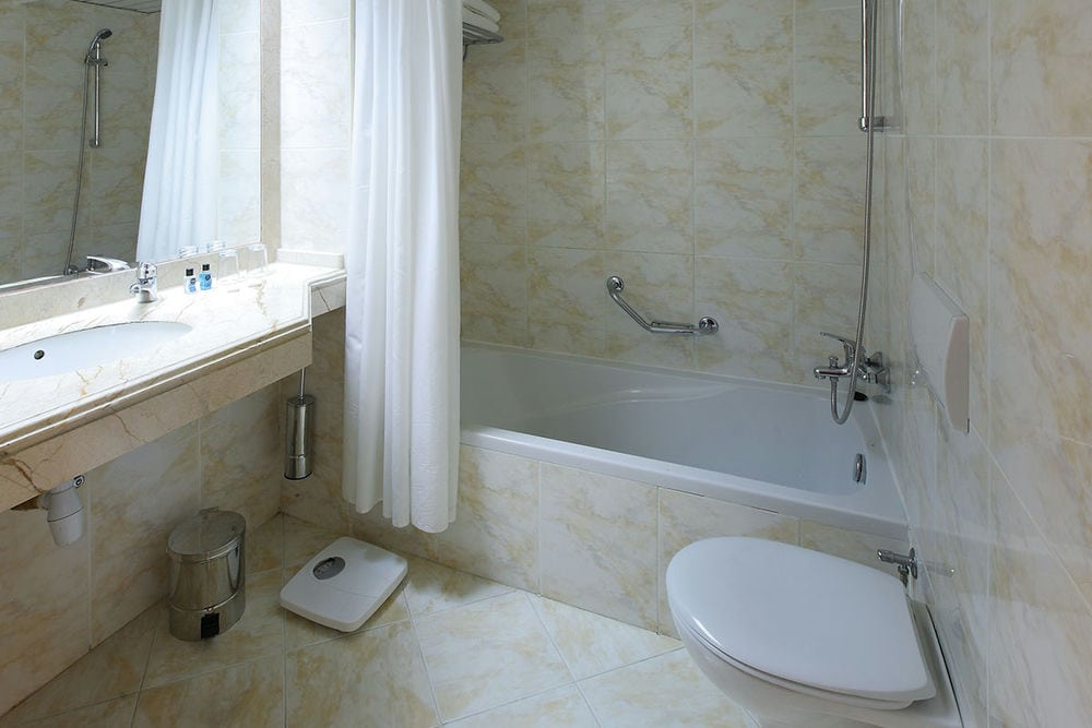 GRAND CETTIA HOTEL