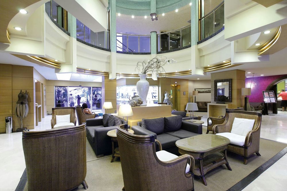 GRAND CETTIA HOTEL