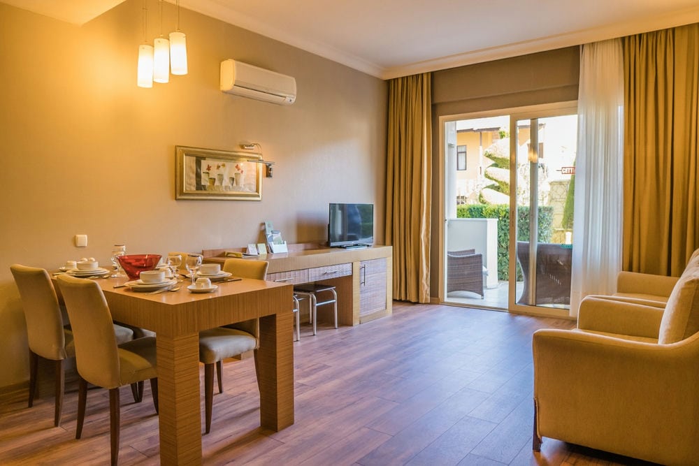 GRAND CETTIA HOTEL