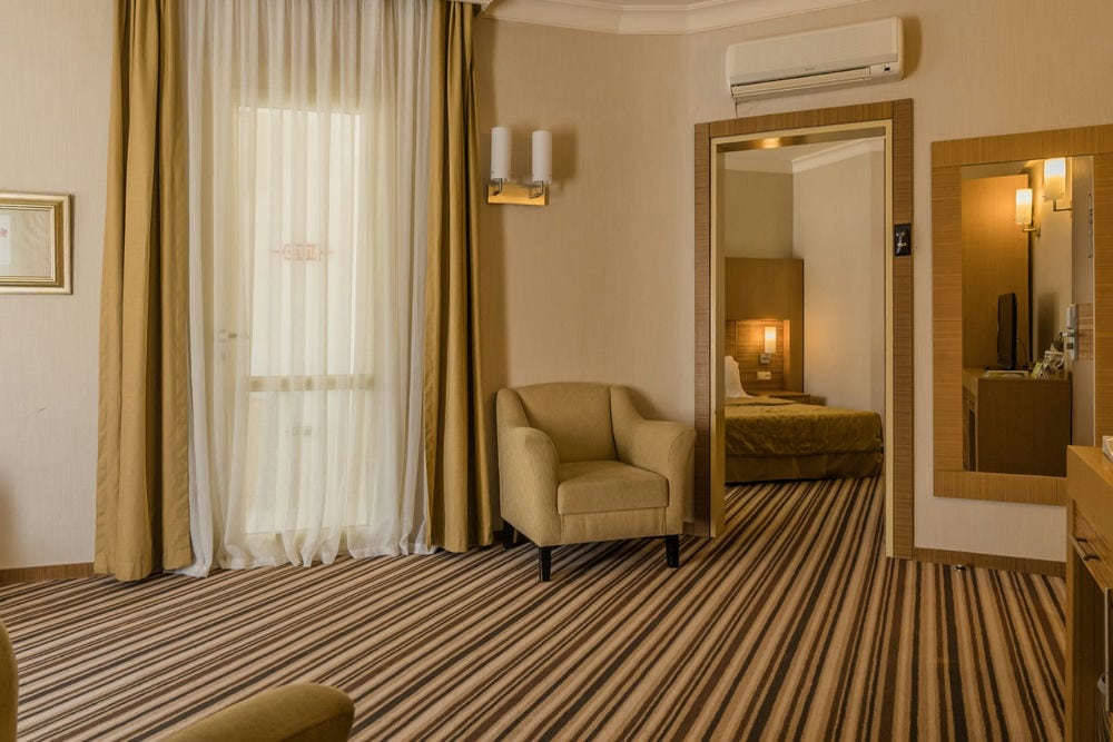 GRAND CETTIA HOTEL