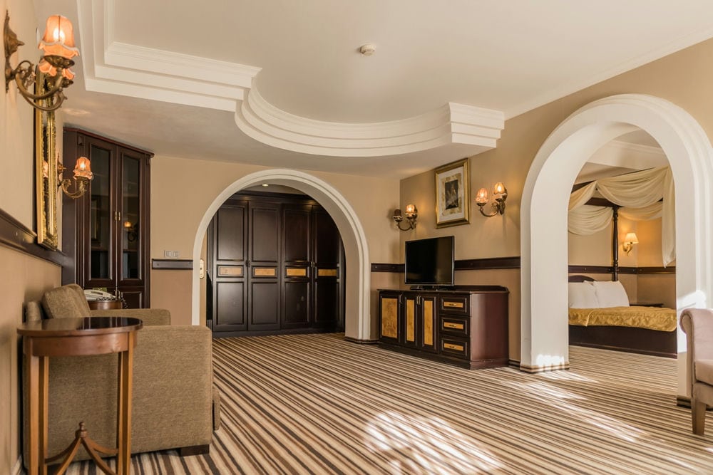 GRAND CETTIA HOTEL