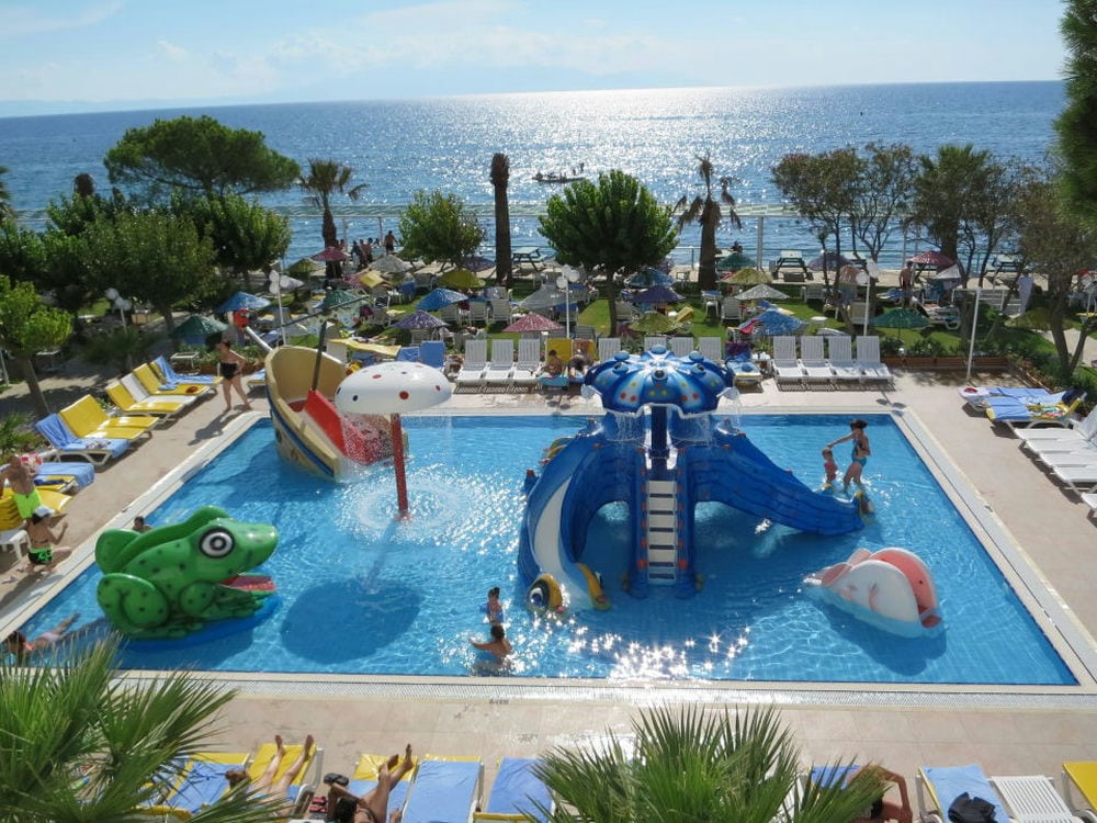 GRAND EFE CLUB HOTEL