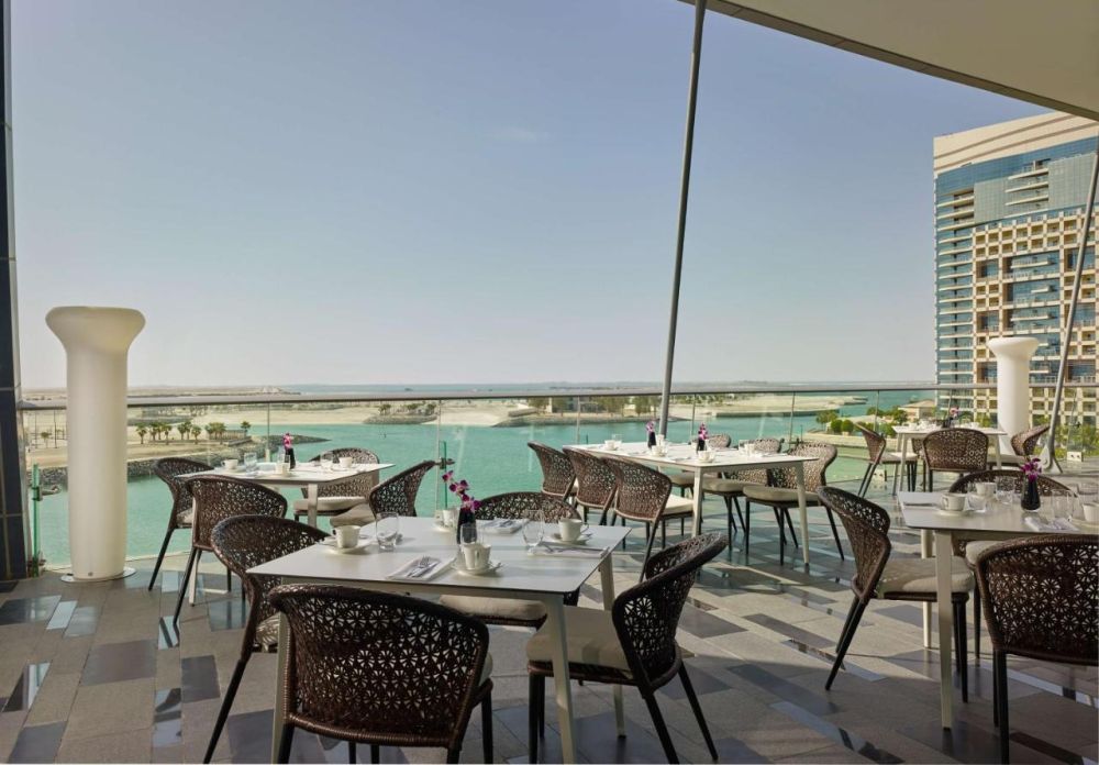 GRAND HYATT ABU DHABI HOTEL & RESIDENCES EMIRATES PEARL