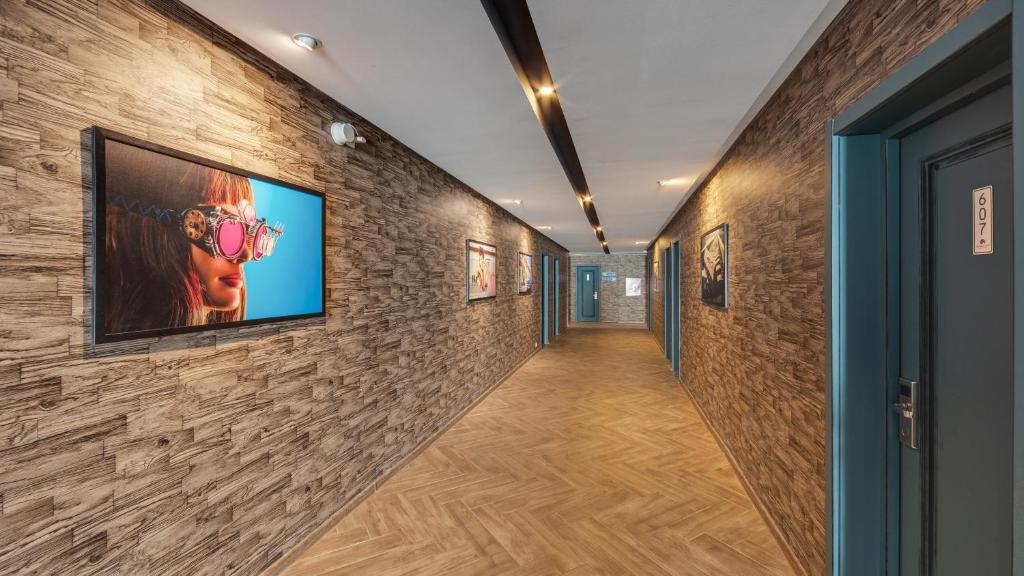 GUDAURI LOFT