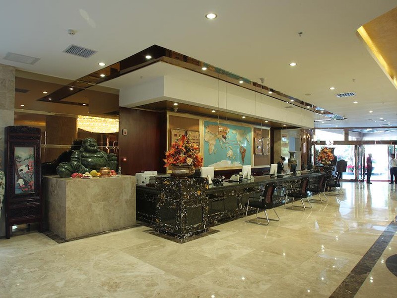Hawaii Hotel