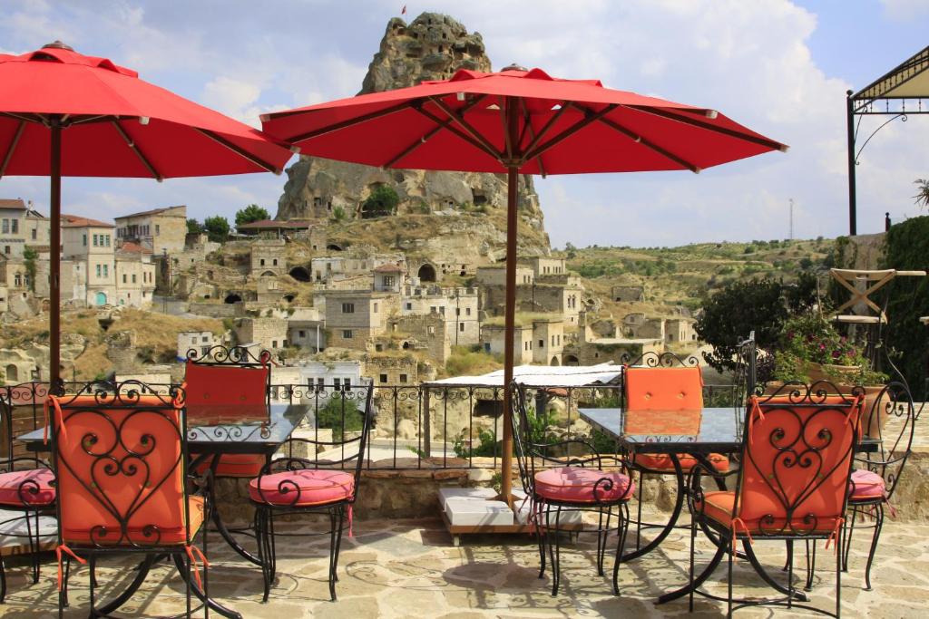 HEZEN CAVE HOTEL