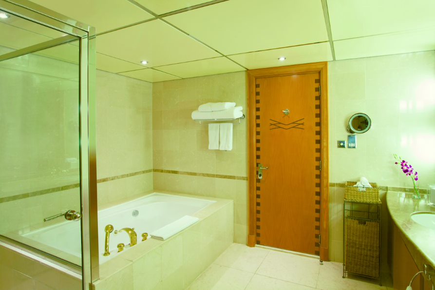 HILTON DUBAI JUMEIRAH BEACH