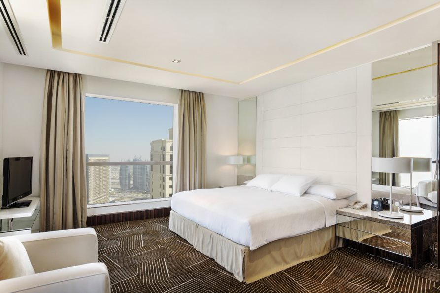 HILTON DUBAI THE WALK HOTEL
