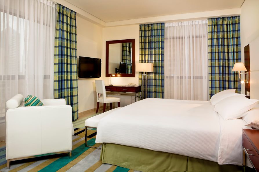 HILTON DUBAI THE WALK HOTEL