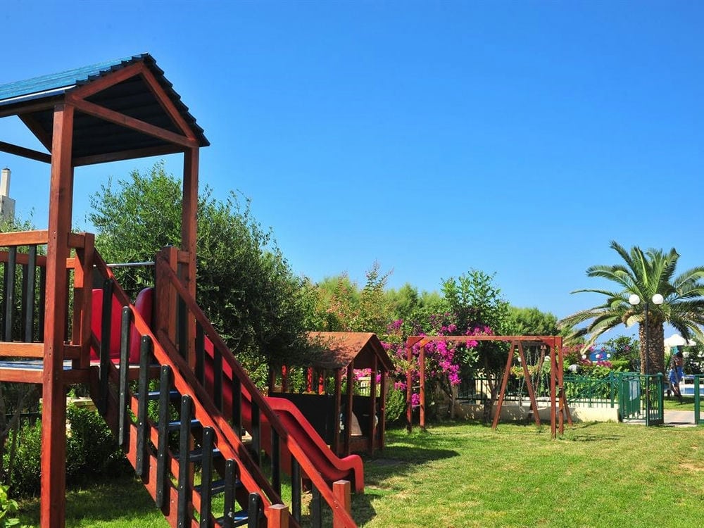 HYDRAMIS PALACE BEACH RESORT