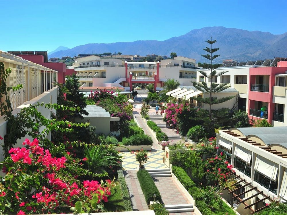HYDRAMIS PALACE BEACH RESORT