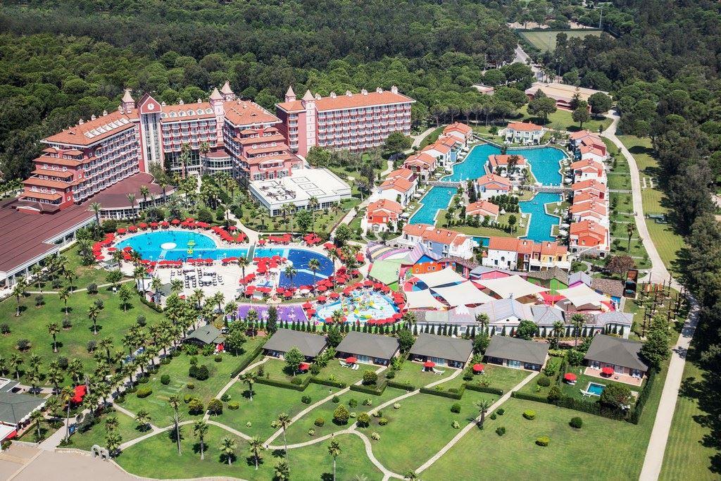 IC HOTELS SANTAI FAMILY RESORT 