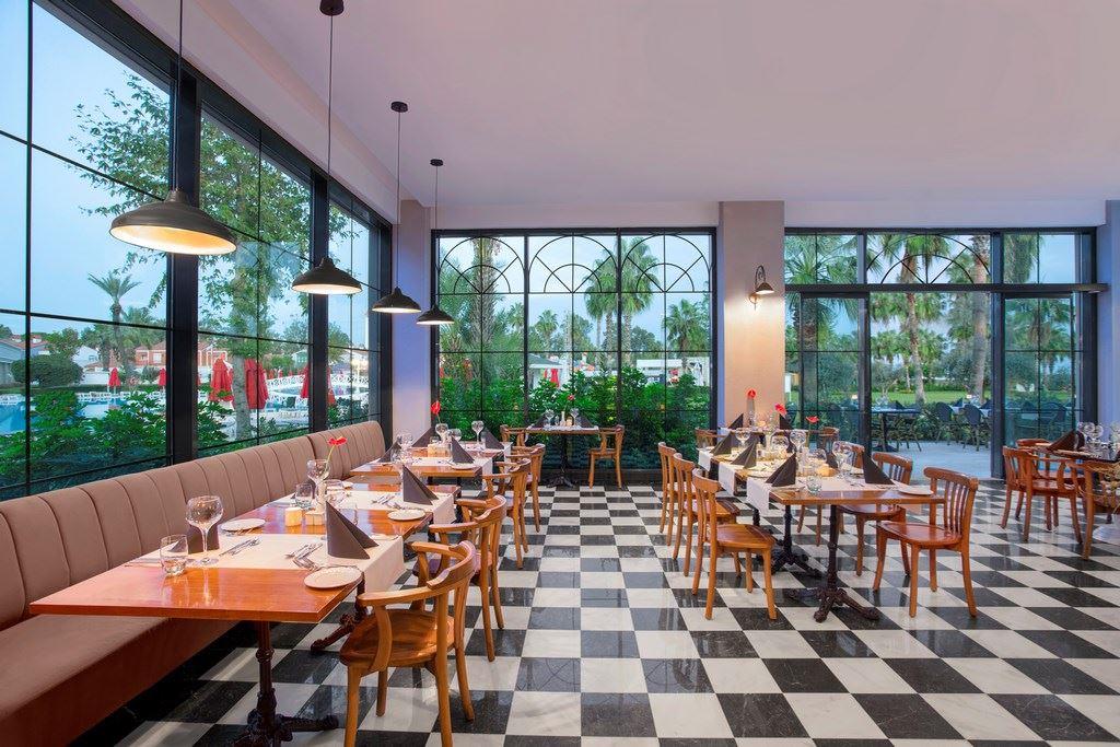 IC HOTELS SANTAI FAMILY RESORT 