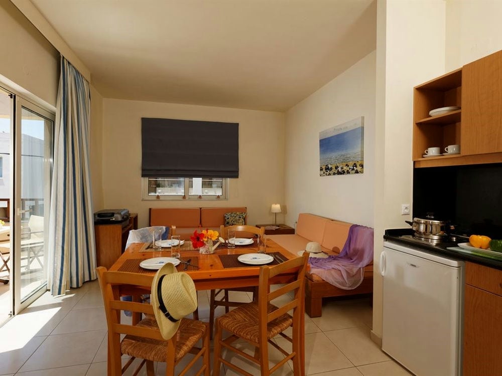 INDIGO MARE HOTEL APARTMENTS