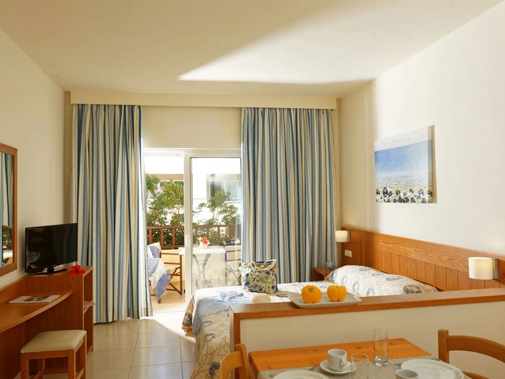 INDIGO MARE HOTEL APARTMENTS