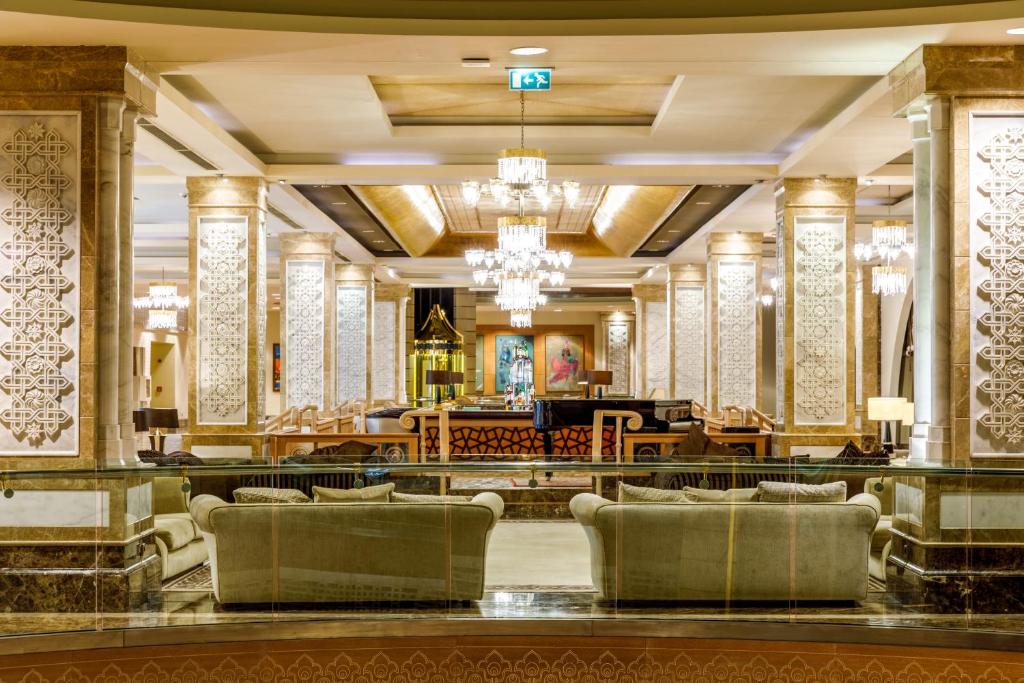 KEMPINSKI THE DOME