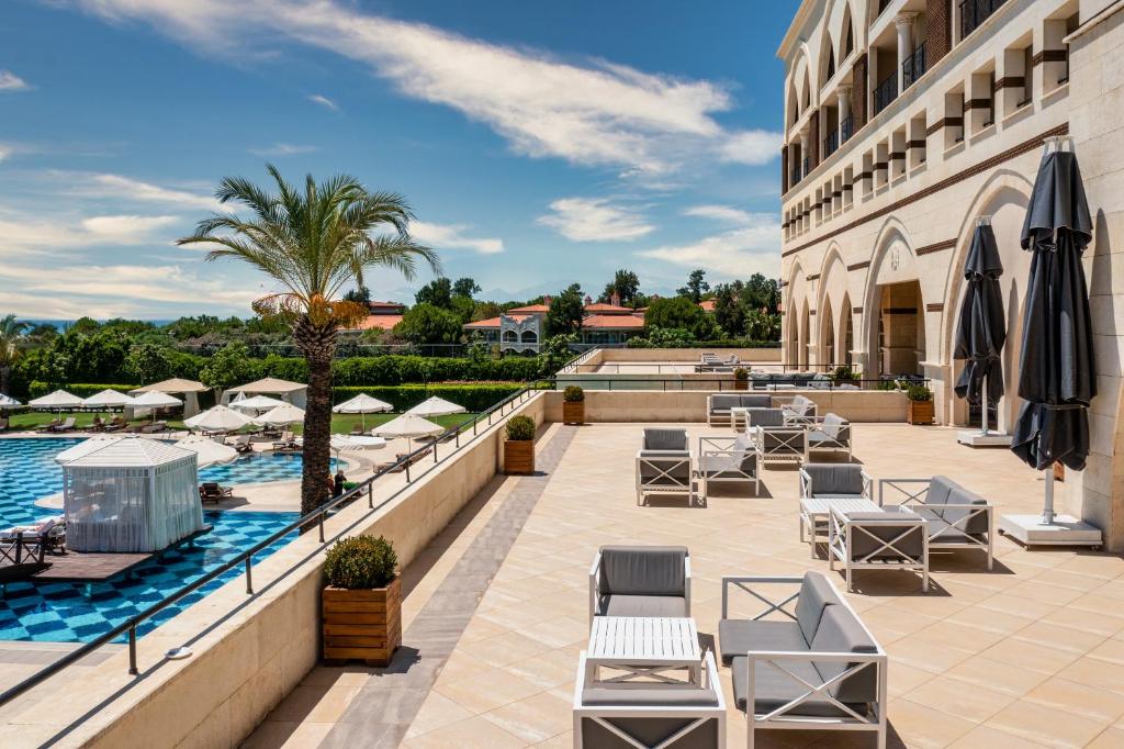 KEMPINSKI THE DOME
