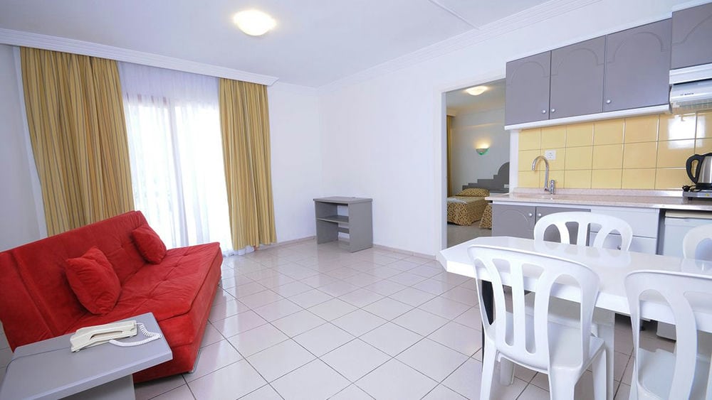KOCER CLUB APARTMENTS