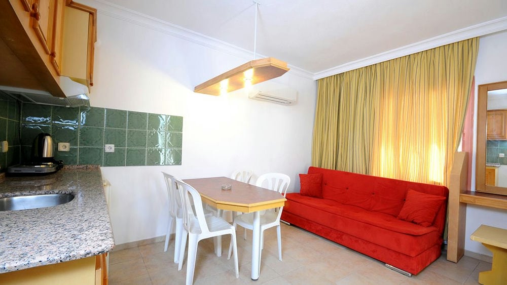 KOCER CLUB APARTMENTS
