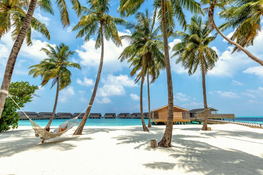 KUDADDOO MALDIVES PRIVATE ISLAND