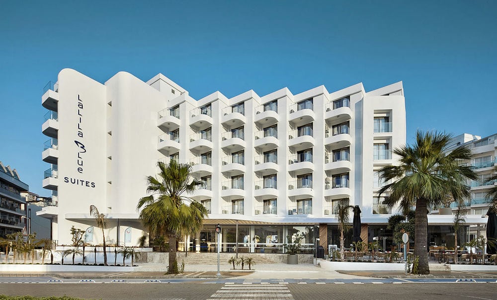 LALILA BLUE SUITES