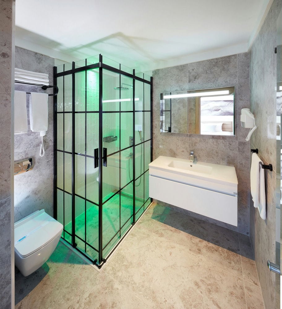 LALILA BLUE SUITES