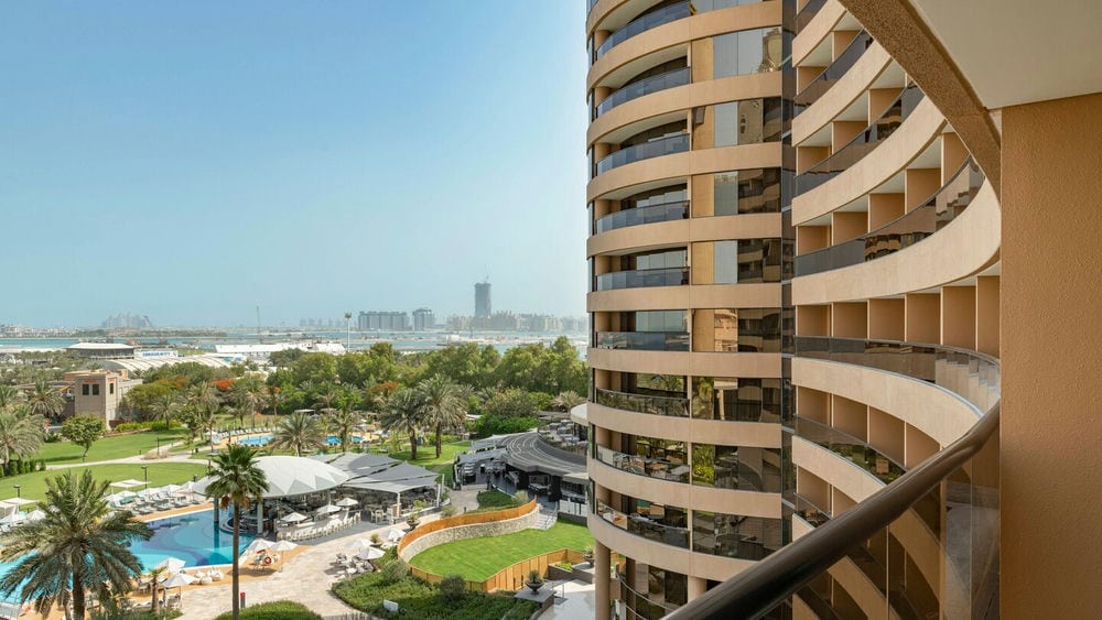 LE ROYAL MERIDIEN BEACH RESORT & SPA
