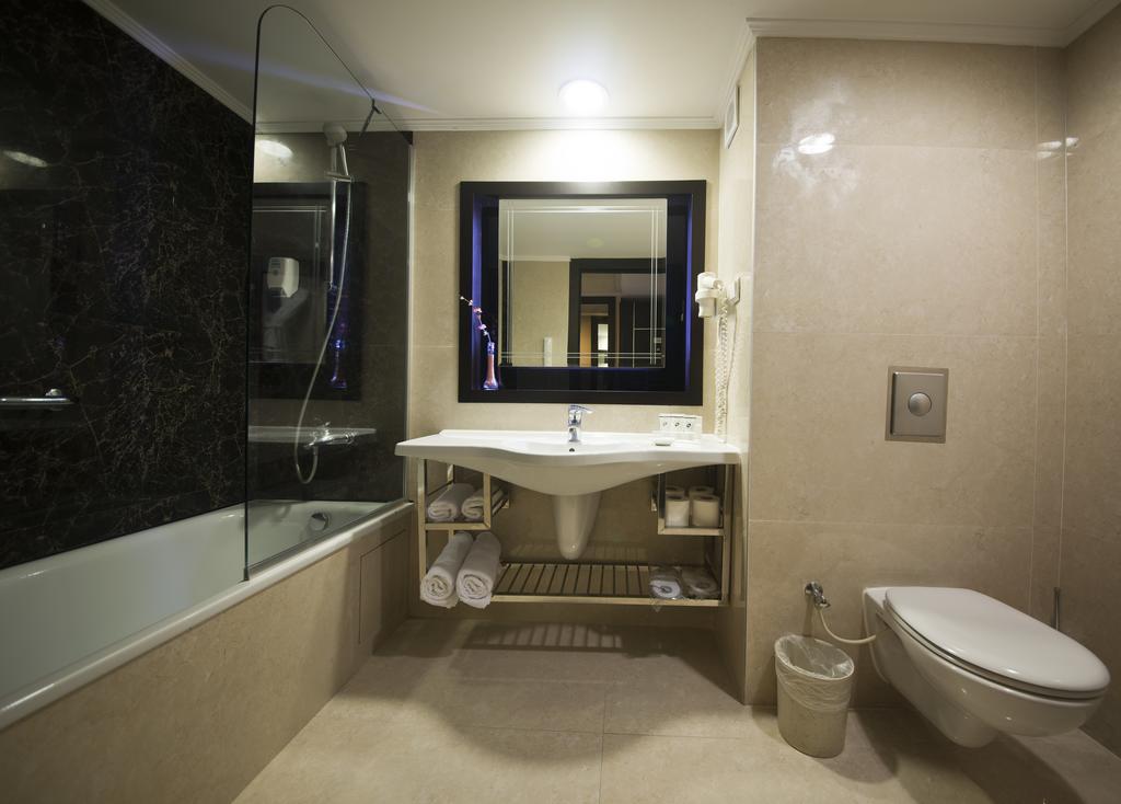LIMAK ATLANTIS DE LUXE HOTEL