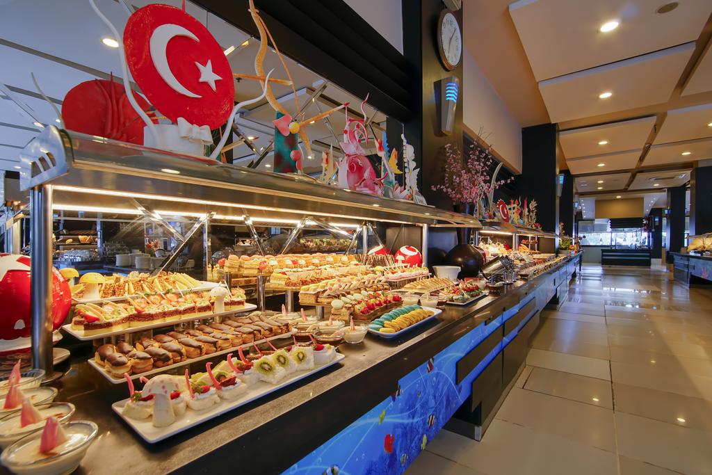 LIMAK ATLANTIS DE LUXE HOTEL