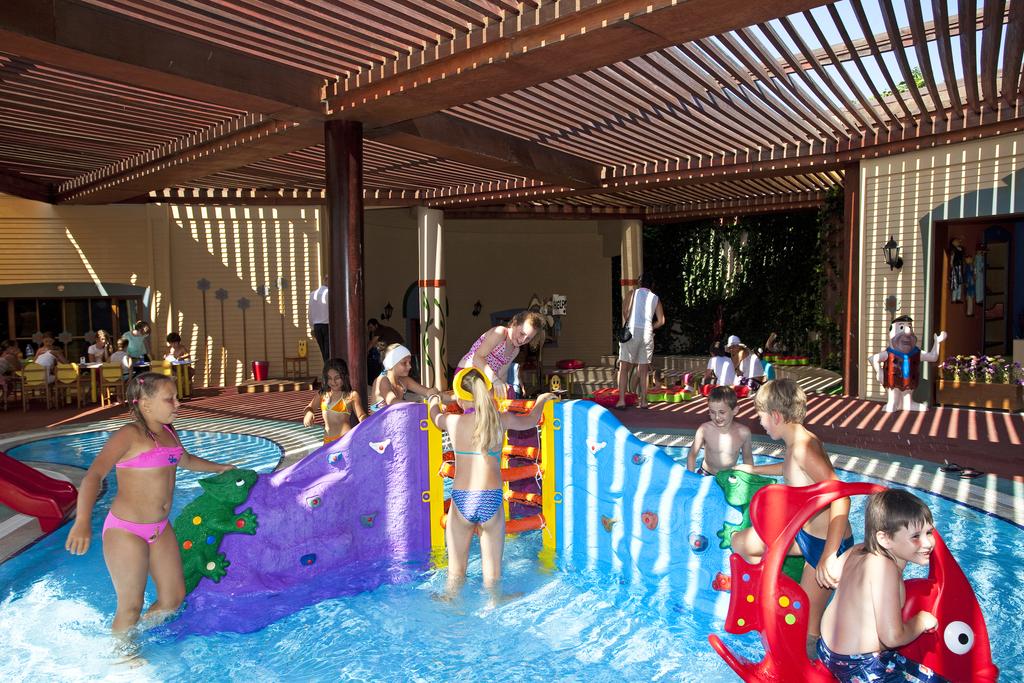 LIMAK ATLANTIS DE LUXE HOTEL