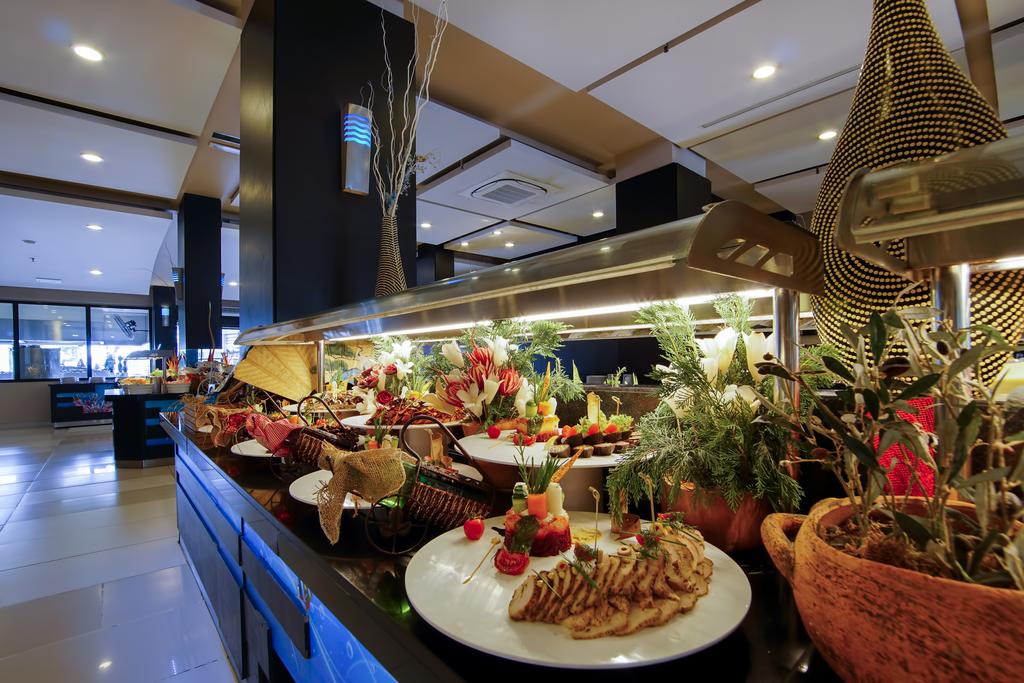 LIMAK ATLANTIS DE LUXE HOTEL