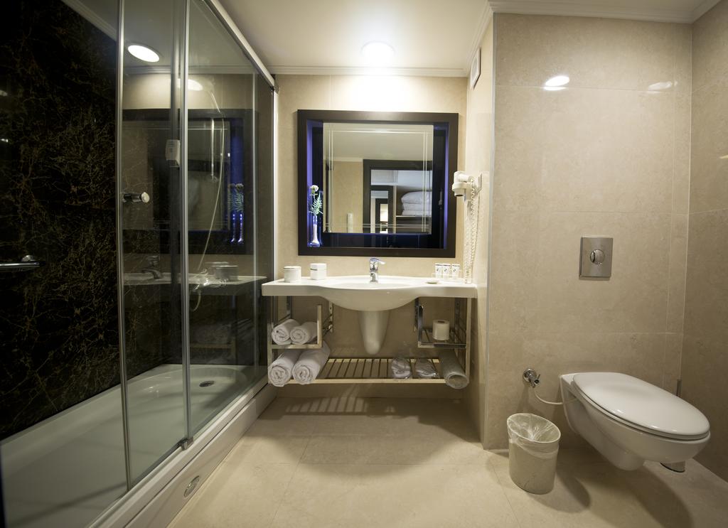 LIMAK ATLANTIS DE LUXE HOTEL