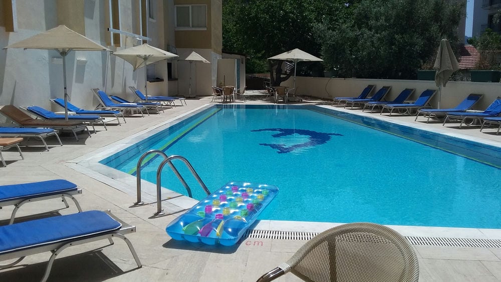 MERT SEA SIDE HOTEL