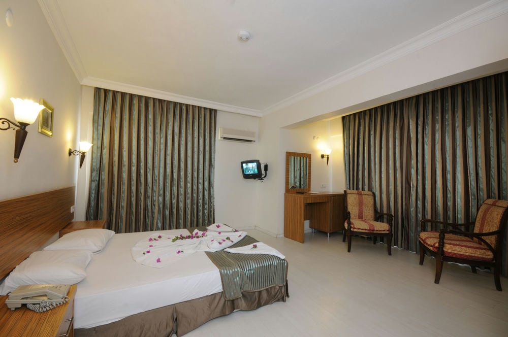 MERT SEA SIDE HOTEL