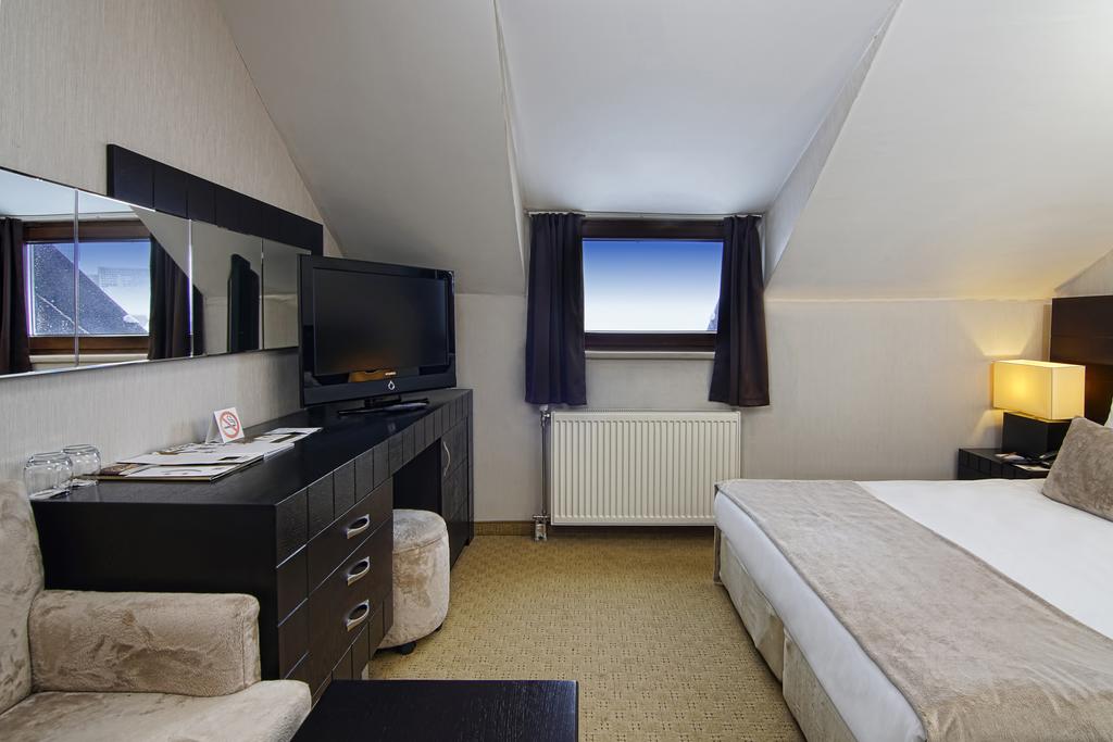 MONTE BAIA HOTEL