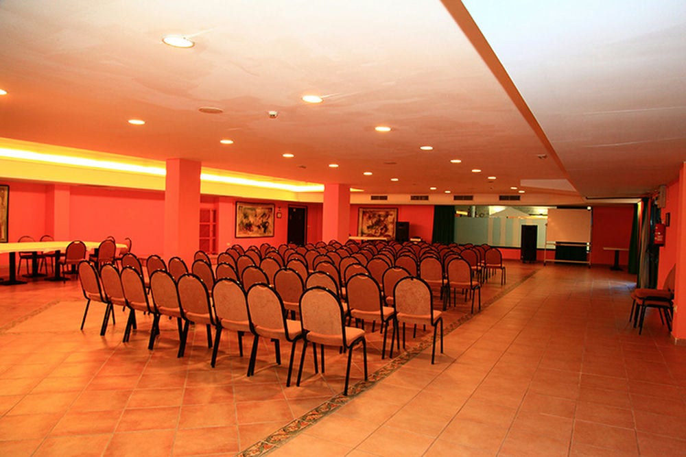 OHTELS VILLA ROMANA