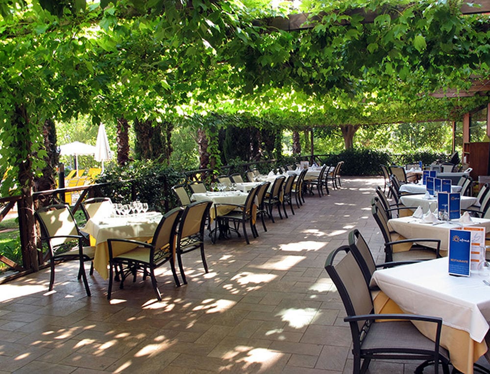 OHTELS VILLA ROMANA