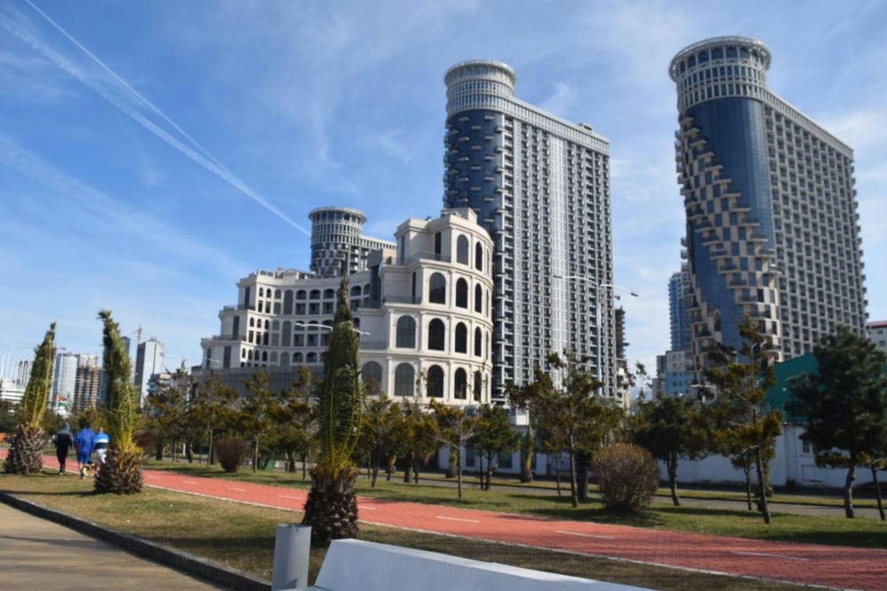 ORBI SEA TOWER APARTMENTS