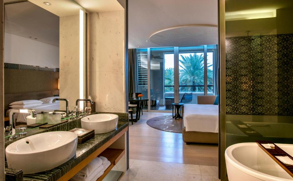PARK HYATT ABU DHABI HOTEL AND VILLAS